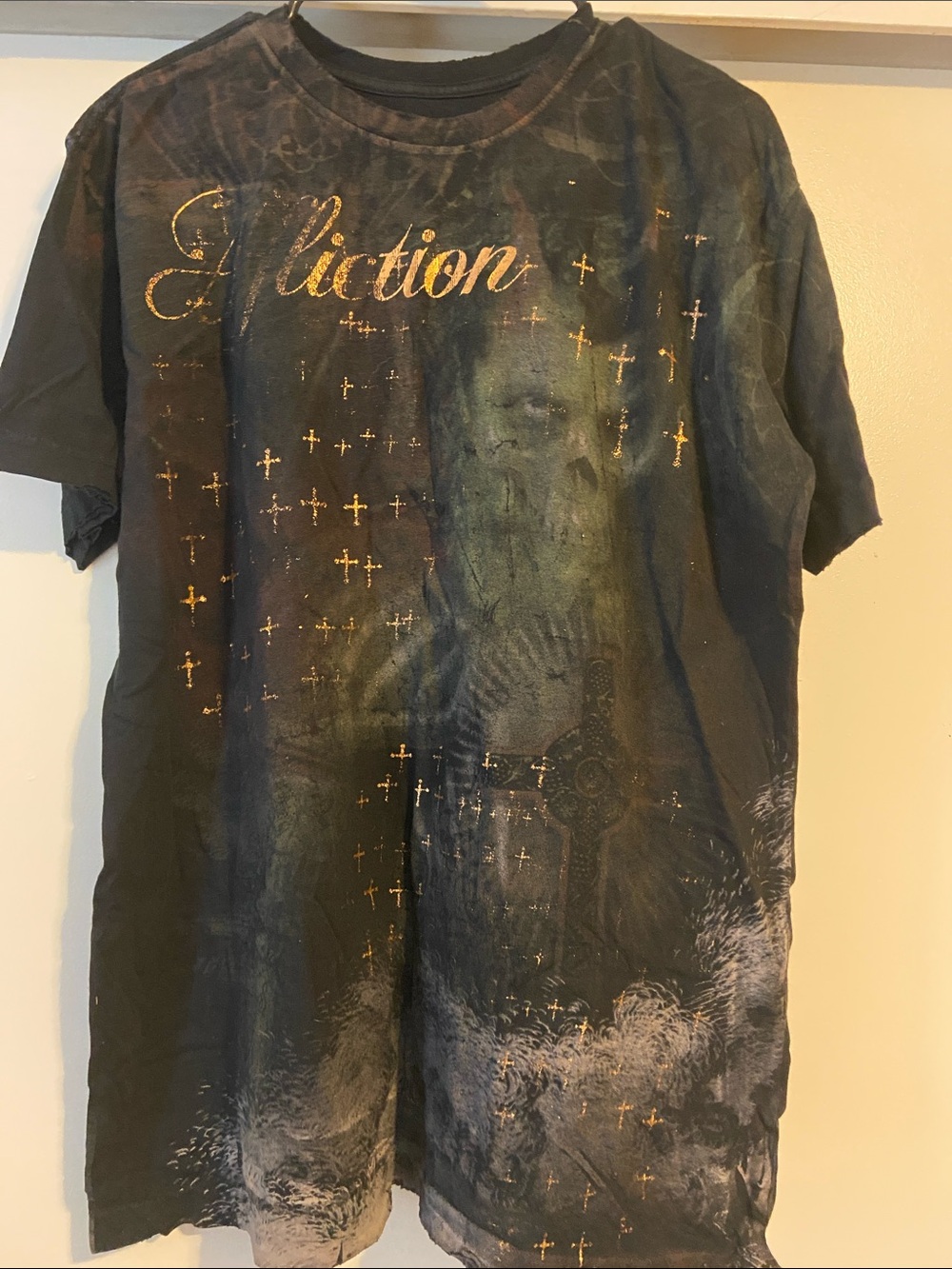 Affliction Black T-Shirt with Gold Cross Graphic Large
